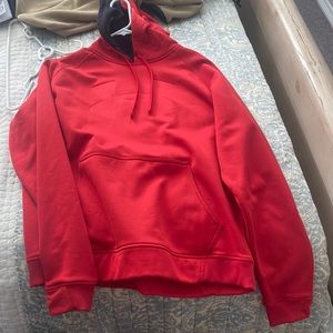 Men’s hoodie size M
